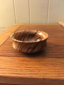 ARTESANÍA PERFECTA VERSÁTIL ARTESANÍA Masa de madera Hecha a mano para frutas o ensaladas Vintage Granja rústica de alta calidad - Product Image 2