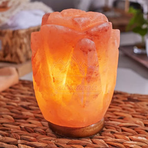 Lampe de sel de l'Himalaya faite à la main légère la plus vendue en forme de fleur de Lotus artisanale naturelle pour la décoration de la maison avec un style romantique - Product Image 2