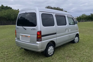 LISTO PARA CONDUCIR - USADO, VOLANTE A LA IZQUIERDA |   Volante a la derecha |   SUZUKI EVERY JUNIOR TURBO 4WD 1999, 5 velocidades - Product Image 3