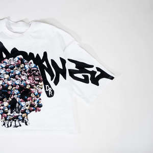 เสื้อยืดคอตตอนออร์แกนิคทรงปกติสำหรับผู้ชาย แบบขายส่ง สั่งทำได้ ปักลายคุณภาพสูง พิมพ์ลาย สไตล์ฮิปฮอป สตรีทแวร์ ทรงบ็อกซี่ - Product Image 3