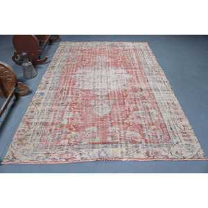Tapis vintage, grand tapis de 5,9 x 8,8 pieds, tapis turc en laine rouge à motifs floraux - Product Image 1