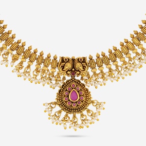 Antique <b>Necklace</b> 188060 Elegant and Timeless Piece for Wedding Occasions - Product Image 5