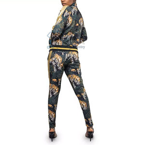 Factory Direct Selling Winter Hooded Casual Solid Sublimation Tracksuit Custom Logo Plus Size Breathable Lightweight - Product Image 6