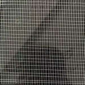 בד רשת פוליאסטר עם גב רשת להדבקת סרט ספוג - Product Image 3