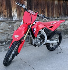 Oferta al Mejor Precio, Motocicleta Todoterreno CRF450R 2026/2027 Nueva - Product Image 3