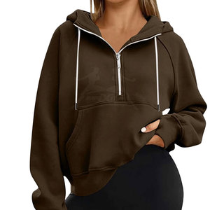 Sudadera con capucha deportiva de media cremallera con ajuste cómodo y elegante detalle de cremallera para un atractivo moderno Sudadera con capucha básica de media cremallera - Product Image 5