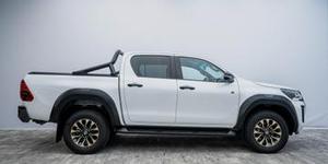 Toyota Hilux d'occasion 2024, 2.7L 4 cylindres, 204 ch, essence-diesel, transmission automatique, 23 000 km, Euro 6d, conduite à gauche - Product Image 4