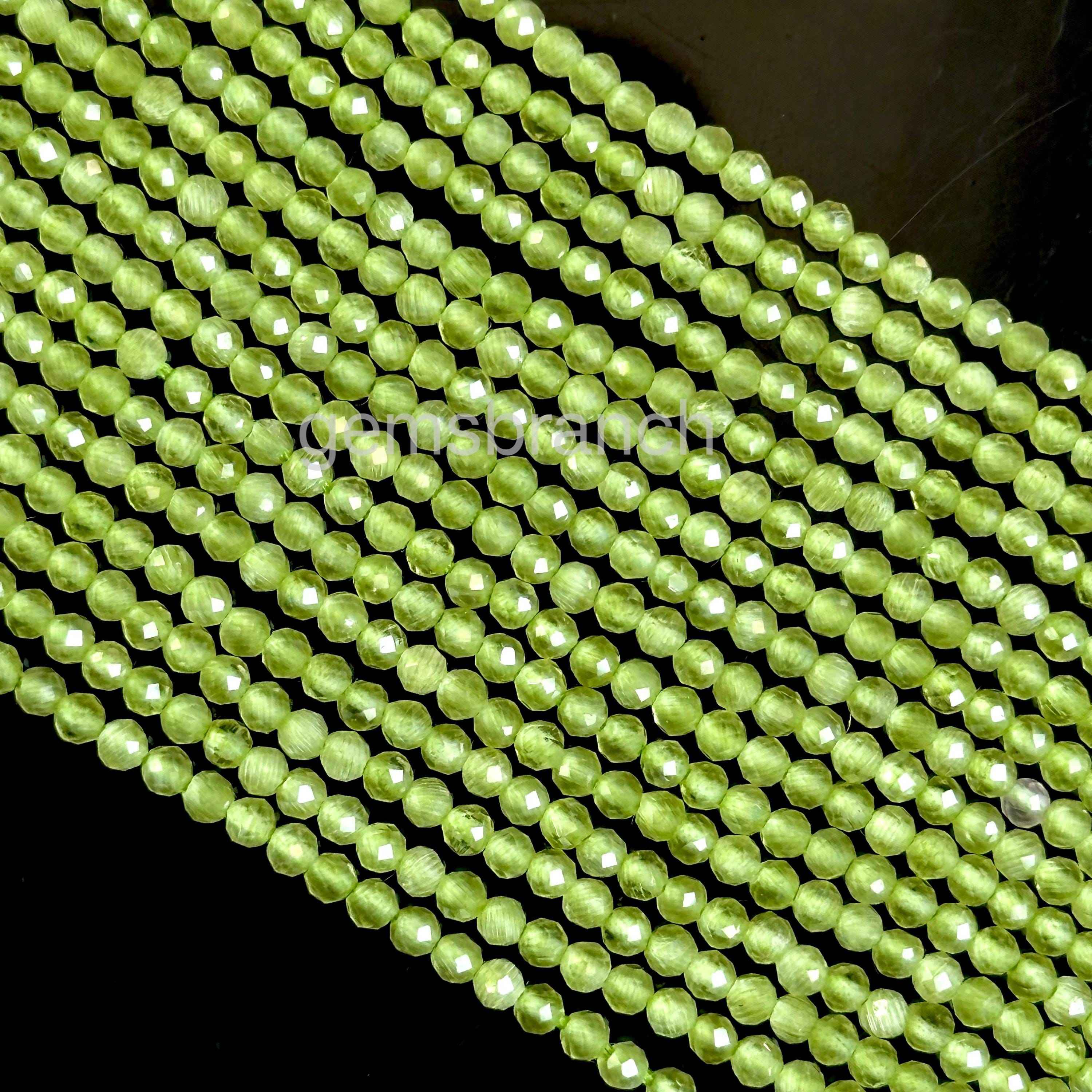 สีเขียว