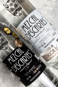 Pallet Assortito di Descartes Ensamble e Botanical Mezcal 100% Agave 45% ABV 750mL Grado Eccellente Oaxaca Messico - Product Image 5