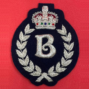 Badges de blazer scolaire en polyester de haute qualité pour l'extérieur, fabriqués en coton et cuir du Pakistan, design personnalisé fait à la main - Product Image 2