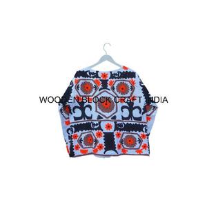 เสื้อแจ็คเก็ตแบบ unisex ผ้าฝ้าย 100% ปักลายดอกไม้ด้วยเครื่องจักร ติดกระดุมแบบ Suzani ระบายอากาศได้ดี เป็นมิตรกับสิ่งแวดล้อม เหมาะสำหรับฤดูหนาว สามารถถอดแยกชิ้นได้ - Product Image 6