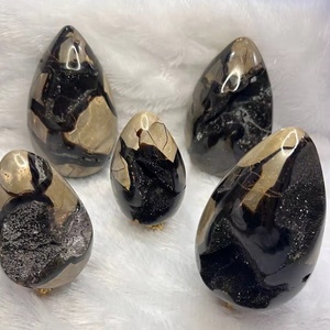 Œuf de Septariane Naturelle Polie, Cristal Druzy, Spécimen Minéral, Pierre de Guérison, Décoration d'Intérieur, Objet de Collection, Cadeau - Product Image 1