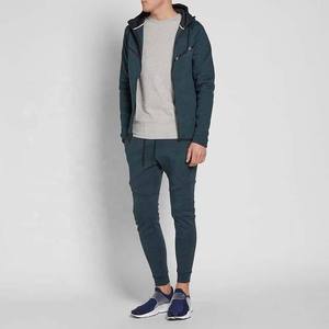 Sudadera con capucha con cremallera completa con bolsillos Cómoda y transpirable Poliéster/Algodón Slim Fit Logotipo personalizado Ropa informal Chándal para hombres - Product Image 5