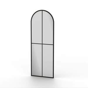 Este espejo de pared de Metal hecho a mano no solo es funcional sino también una pieza llamativa, que aporta un toque artístico a su espacio - Product Image 1