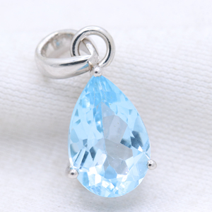 Vente en gros pendentif en pierre précieuse topaze bleue naturelle en forme de poire bijoux faits à la main en argent sterling massif 925 pour pendentifs fins breloques - Product Image 1