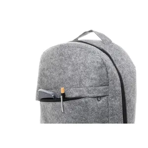 Mochila de Fieltro Ecológica RPET, Reutilizable y Sostenible, Artículos Promocionales - Product Image 5