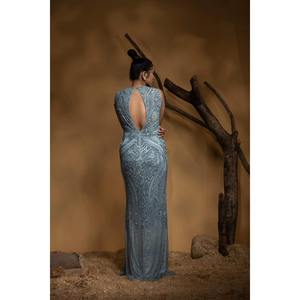 Robe de soirée de luxe de créateur, style sirène moulante et élégante avec traîne, pour femmes, pour événements haut de gamme, de fournisseur indien - Product Image 2