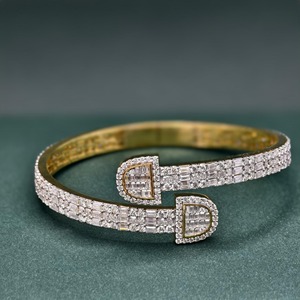 RB สร้อยข้อมือผู้หญิง18K สีเหลืองทอง18K, กำไลข้อมือสตรีสไตล์ฮิปฮอป VVS Moissanite ทำจาก925สเตอร์ลิงสีเงินคุณภาพดี - Product Image 3