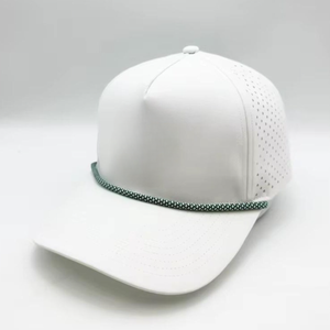 Casquette de golf structurée à 5 panneaux et à bord semi-incurvé avec logo personnalisé Casquette de baseball sportive en corde imperméable et respirante avec trou découpé au laser Image - Product Image 4