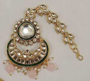 Ensemble de bijoux de mariée traditionnels indiens pour femmes Kundan et collier de perles suspendus livraison gratuite de haute qualité idéal pour les mariages - Product Image 3