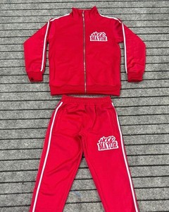 เสื้อผ้าลำลองแบบซิปสำหรับฤดูหนาว ผลิตตามสั่ง ขายส่ง ผ้าฟลีซโพลีเอสเตอร์ 100% ย้อมสีแบบ Garment Dyed ล้างสีแบบ Acid Wash น้ำหนัก 400 กรัม ปักลายเรียบง่าย - Product Image 3