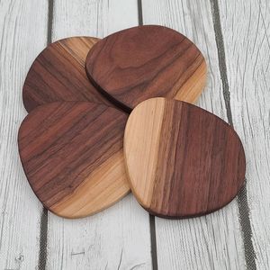 Decorative Wooden Coaster Crafted From Natural Wood For Stylish <b>Table</b> <b>Protection</b> And Drink Presentation - Product Image 1