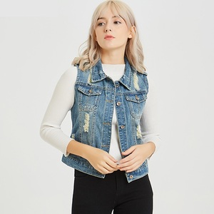 Vente en gros de vestes en jean bleues pour femmes Slim Fi mode vêtements pour femmes veste en jean vestes en jean déchirées sans manches - Product Image 3