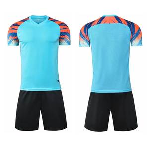 Camiseta deportiva de equipo de fútbol personalizada con logotipo gratuito, conjuntos de camiseta de fútbol de último diseño, ropa de calidad de nuevo modelo barata - Product Image 5