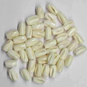 Cuentas de hueso talladas a mano étnicas y tribales hechas a medida, accesorios culturales auténticos. Ideal añadiendo un elemento natural terroso - Product Image 4