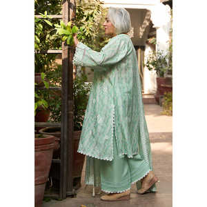 ชุดสูทผ้าลอนปักลายพิมพ์ 3 ชิ้นสำหรับผู้หญิง พร้อมผ้าคลุมไหล่ปักลาย รุ่น DN-62016 - Product Image 4