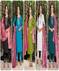 FANCY GEORGETTE BORDADO SECUENCIA TRABAJO TOP BOTTOM CON DUPATTA FESTIVE WEAR PRECIO AL POR MAYOR ROPA ÉTNICA - Product Image 2