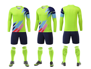 Ensemble de maillots de football à quantité minimale de commande bas pour les équipes et les matchs scolaires, uniforme de football personnalisé, uniforme de football en polyester à 100% - Product Image 4