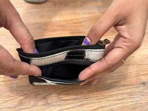 Porte-monnaie en cuir véritable fait à la main avec fourrure de peau de vache, porte-cartes de crédit ovale, étui élégant et mignon de style western, petit portefeuille ovale - Product Image 6