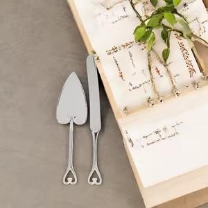 Celebrate Your Events With Our Stainless Steel <b>Cake</b> <b>Server</b> With Modern Attractive Handle <b>Cake</b> <b>Server</b> Set for Multi Events - Product Image 3