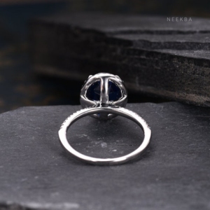Anillo de Halo de zafiro azul y moissanita de corte ovalado de 10*8mm, anillo de compromiso de solitario de oro blanco sólido de 14K hecho a mano en la India - Product Image 5