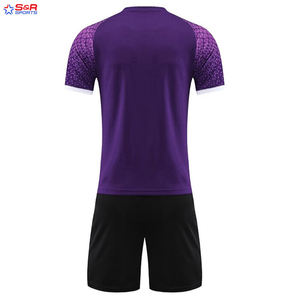 Uniforme de fútbol de secado rápido con logotipo personalizado, ropa deportiva de entrenamiento de fútbol de alta calidad, ropa al por mayor, uniformes de fútbol - Product Image 4