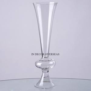 Candelabros de boda de metal pulido brillante con acabado de color plateado, tamaño y logotipo personalizados disponibles a un precio impresionante - Product Image 3