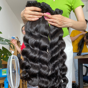 Preço por atacado mais barato cabelo cru vietnamita natural ondulado cru virgem vietnamita cabelo humano cabelo cru