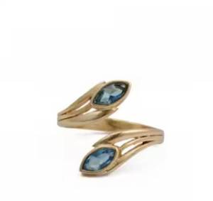 Alta calidad aguamarina Hydro 7x14mm forma de marquesa piedra preciosa ajustable Latón chapado en oro joyería anillo de banda gruesa para verano - Product Image 1