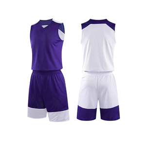 Uniformes personnalisés de basket-ball pour jeunes de haute qualité, brodés et imprimés de grande taille, fabriqués à partir de matériaux de première qualité - Product Image 4