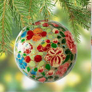 Carteles de pared de Navidad de papel maché metálico con bordes brillantes e intrincadas ilustraciones festivas - Product Image 5