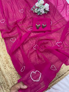 Sari de longitud larga con bordado de Color brillante impreso en forma de corazón más hermoso para Karva Chauth y especial de aniversario de boda - Product Image 4