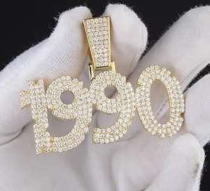 Pendentif Numéro Moissanite 1990 Luxe Iced Out, Année de Naissance Personnalisée, Bijou Hip Hop Adorable en Plaqué Or - Product Image 2