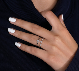 Anillo de Diamante Cultivado en Laboratorio, Anillo de Oro de 14K con Doble Banda Abierta, Anillo de Boda con Diamante Redondo Brillante de 0.27CT - Product Image 6