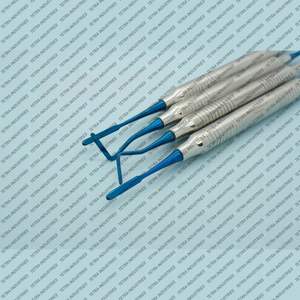 Juego de 4 periotomos manuales recubiertos de titanio #1 & #2 Instrumentos dentales reutilizables anteriores y posteriores Agarre ergonómico Certificado CE - Product Image 2