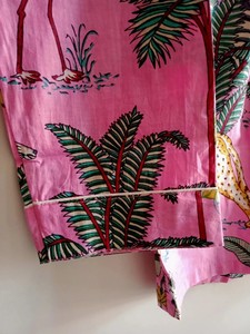 Pijamas sexis con cuello en V para mujer Beautiful Pink Safari Jungle Animal Prints 100% algodón orgánico Cierre con cordón Ropa de dormir - Product Image 5