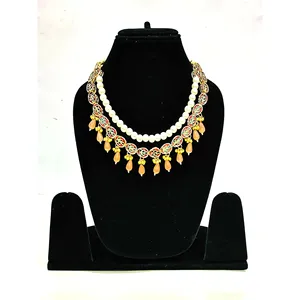 Ensemble de collier Kundan plaqué or 18 carats pour femme, en acier inoxydable et cuivre plaqué or 24 carats, orné de pierres de zircon, pour mariage - Product Image 3
