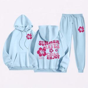 Conjunto de Sudadera con Capucha y Pantalones Deportivos Extra Grandes de Estilo Urbano para Hombre y Mujer, para Colecciones de Ropa Urbana Contemporánea - Product Image 2