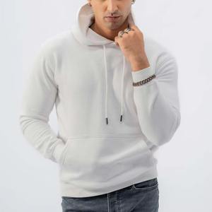 Premium Custom 400GSM Regular Fit Hoodie Heavyweight French Terry Cotton con bordado 3D e impresión de silicona - Product Image 1