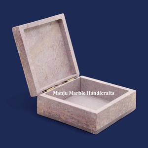 Handmade Total Jali Work Curved Natural Soapstone <b>Box</b> With High Quality Design And Best Class Product Polishded Soapstone <b>Box</b> - Product Image 5